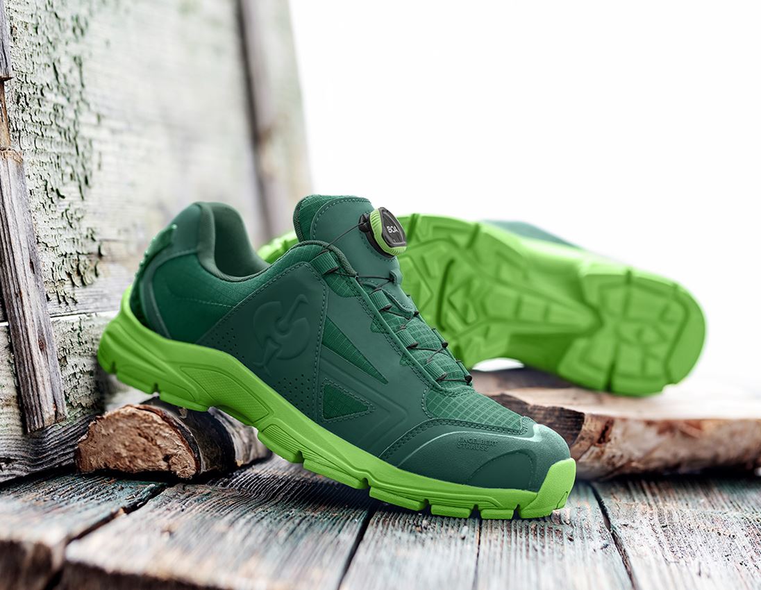 O1: O1 Work shoes e.s. Corvids II low + green/sea green