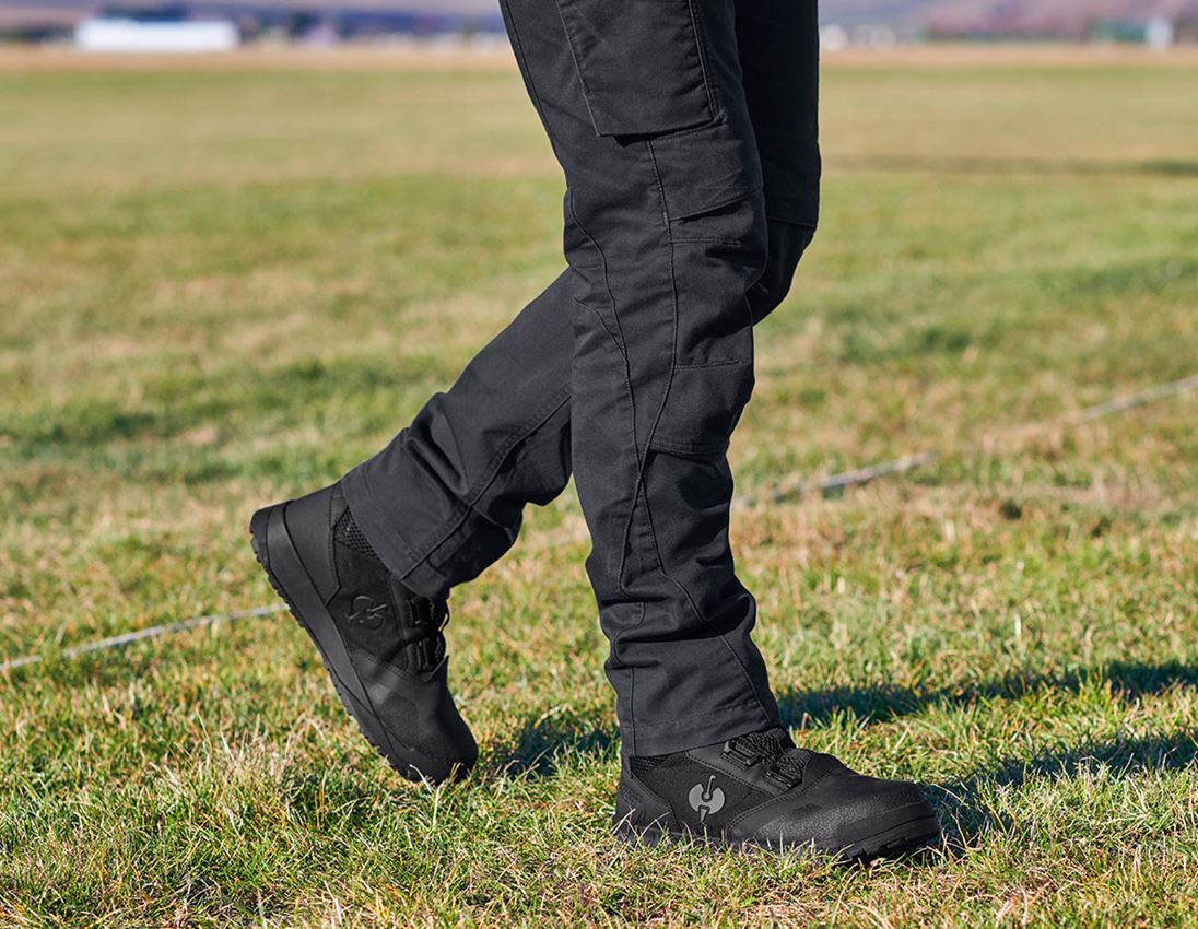 Footwear: S1 Safety boots e.s. Nakuru mid + black 1
