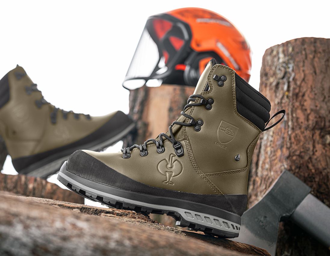 S6: e.s. S2 Forestry safety boots Triton + mudgreen