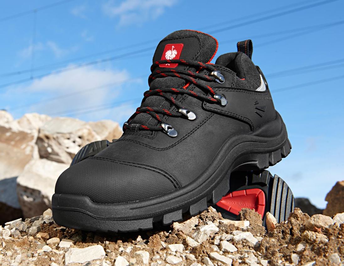 S3: S3 Safety shoes Andrew + black/red