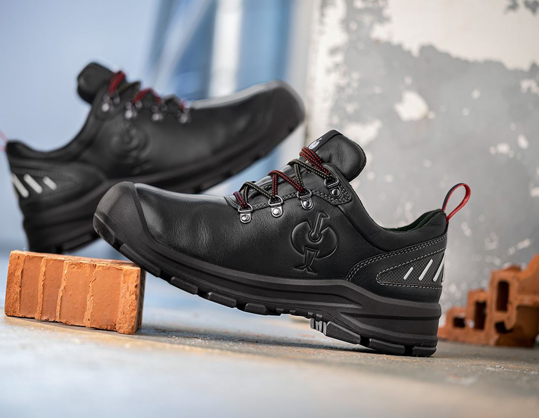 S3: S3 Safety shoes e.s. Umbriel II low + black/straussred