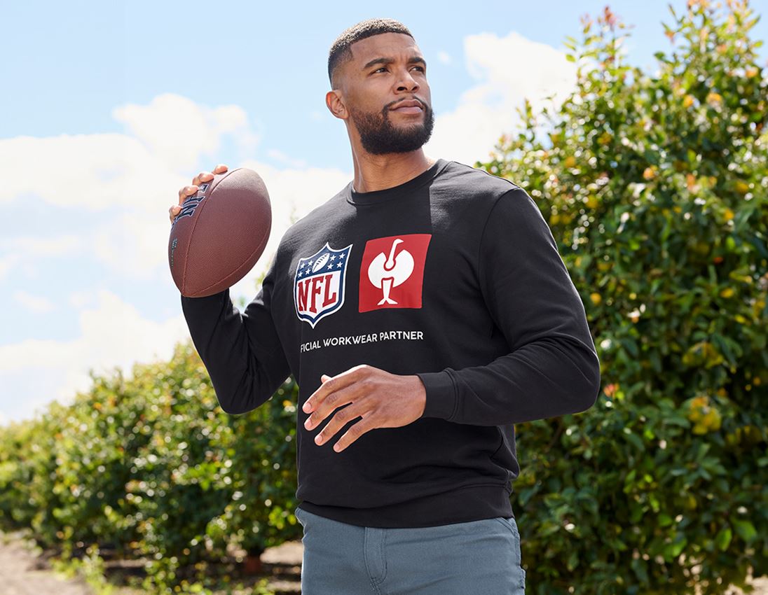 Clothing: NFL Sweatshirt cotton + black