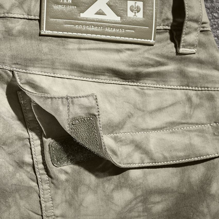 Work Trousers: Cargo shorts e.s.motion ten Summer + moorgreen vintage 2