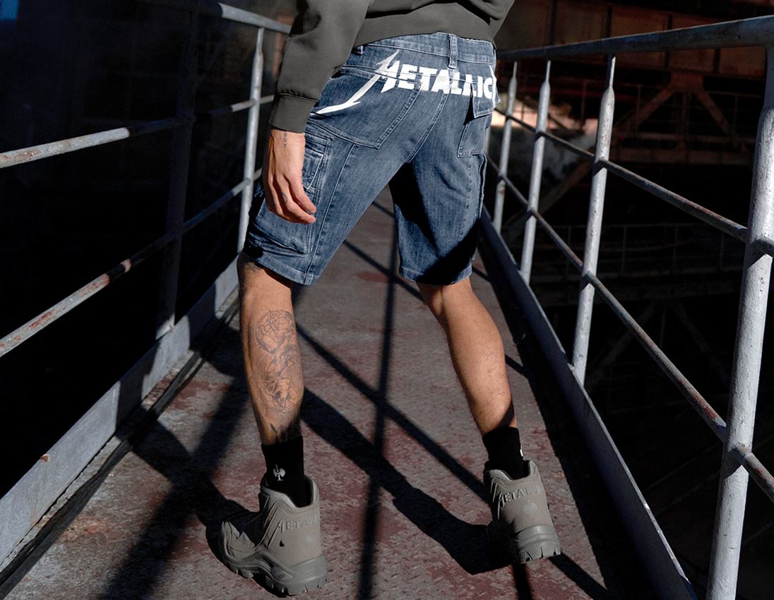 Work Trousers: Metallica denim shorts + stonewashed 1