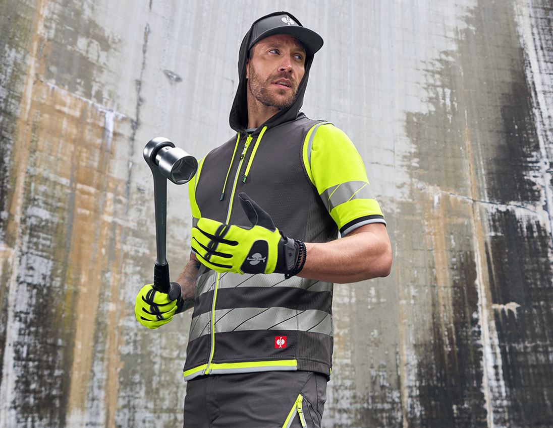 Clothing: Reflex functional bodywarmer e.s.ambition + anthracite/high-vis yellow 1