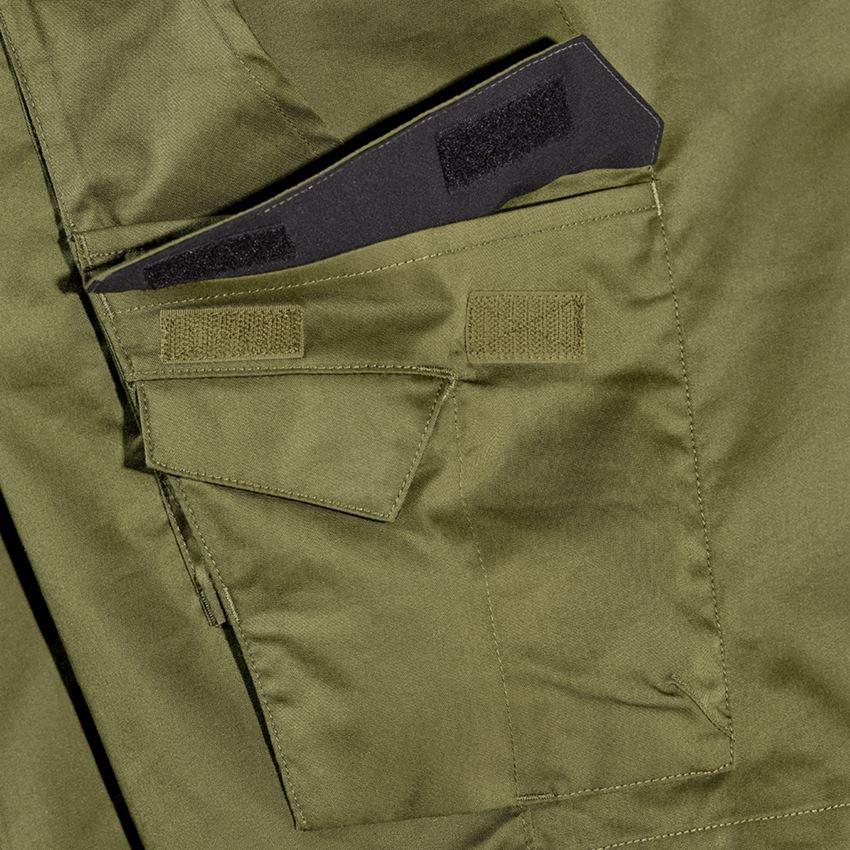 Work Trousers: Shorts e.s.trail + junipergreen/limegreen 2