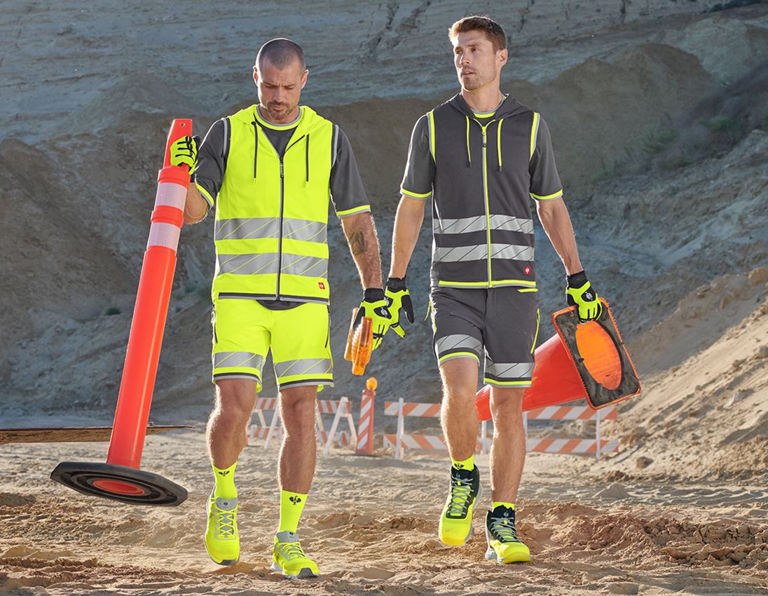 Clothing: Reflex functional shorts e.s.ambition + anthracite/high-vis yellow 5