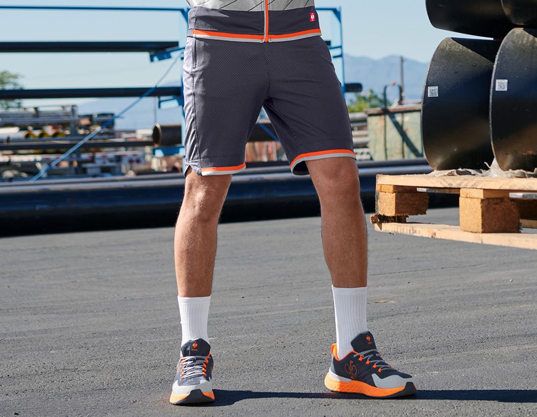 Topics: Functional shorts e.s.ambition + navy/high-vis orange 2