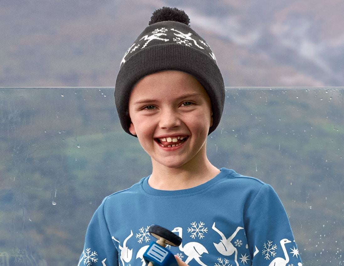 Accessories: e.s. Norwegian knitted hat, children's + black
