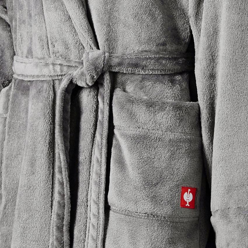 New Products: e.s. Bathrobe + basaltgrey 2