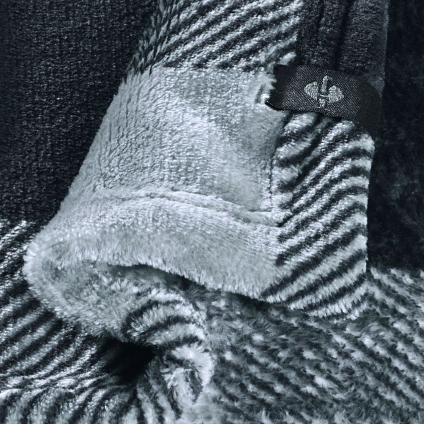 Accessoires: e.s. Couverture en laine polaire à carreaux + gris tempête/noir 2