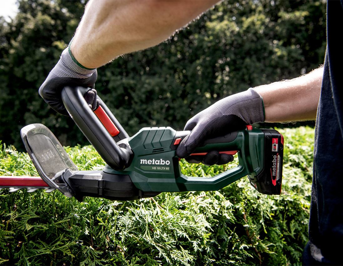 Electrical tools: Metabo 18.0 V cordless hedge trimmer 55cm 1