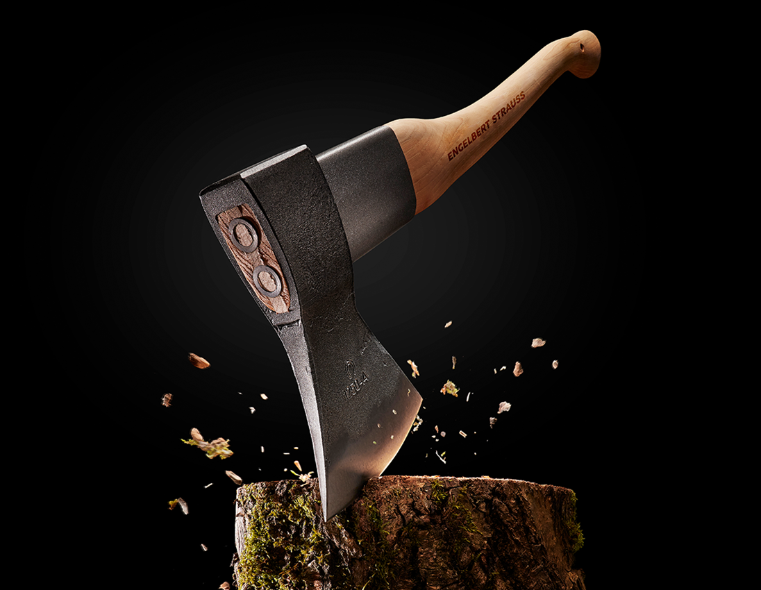 Forestry tools: e.s. Forestry axe ultimate