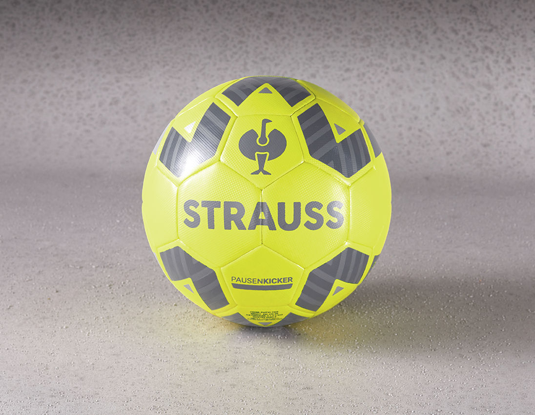Accessories: STRAUSS football + acid yellow 3