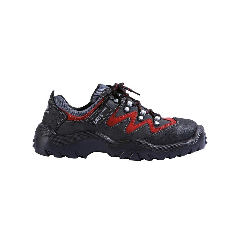S2: S2 Safety shoes Spirit + black/red