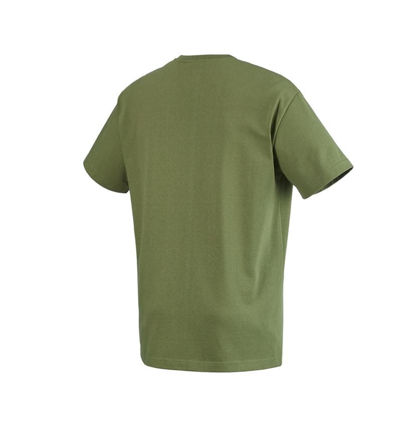 Thèmes: T-shirt heavy e.s.iconic + vert montagne 10