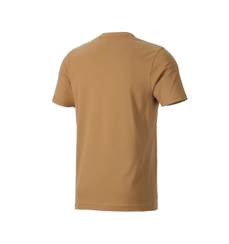 Thèmes: T-shirt e.s.iconic works + brun amande 3