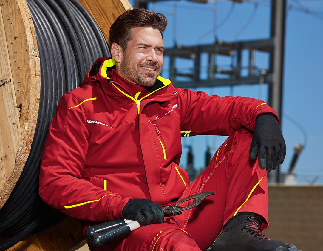 Work Jackets: Winter softshell jacket e.s.motion 2020, men's + fiery red/high-vis yellow 1