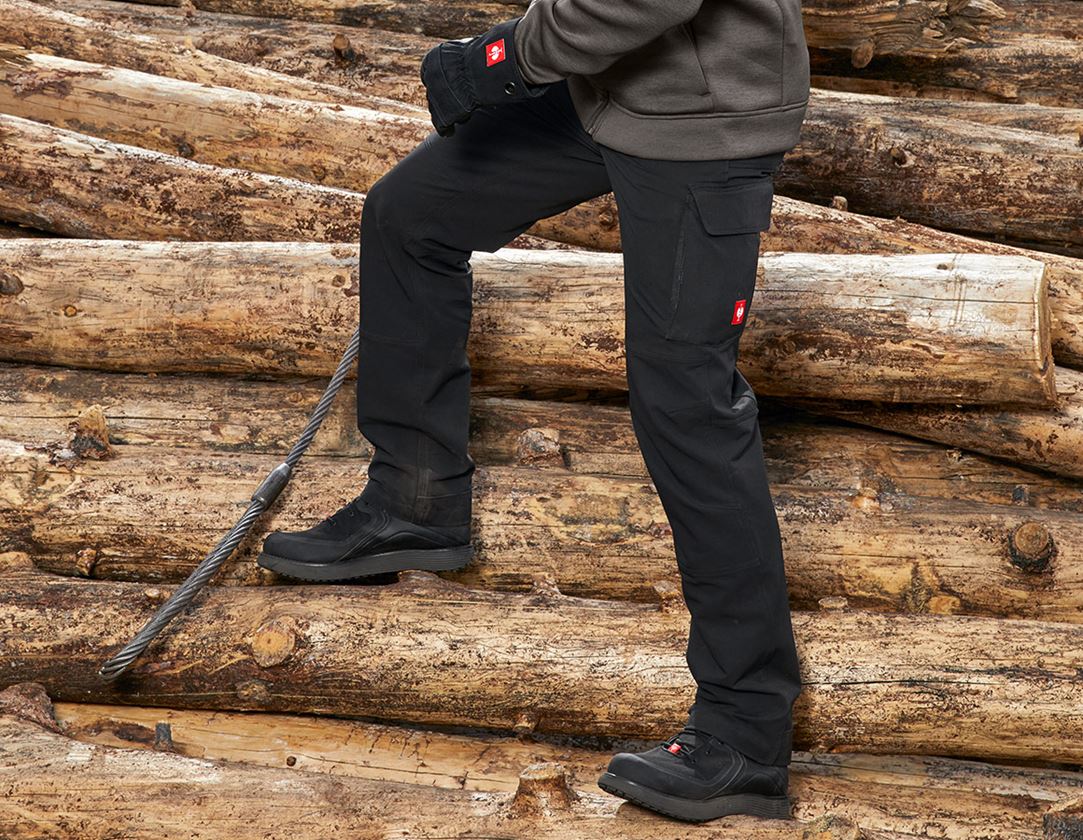 Work Trousers: Functional cargo trousers e.s.dynashield solid + black