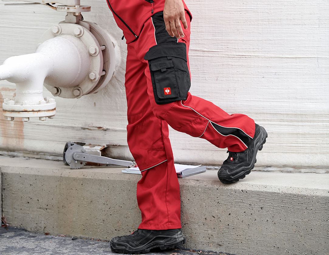 Pantalons de travail: Pantalon à taille élastique e.s.active + rouge/noir