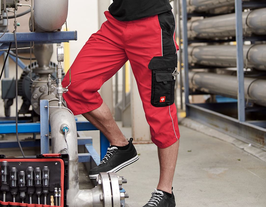 Work Trousers: e.s.active 3/4 length trousers + red/black 1