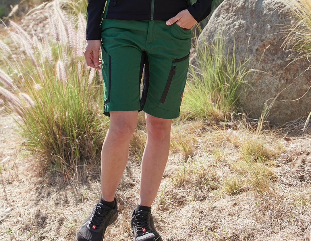 Work Trousers: Shorts e.s.vision, ladies' + green/black