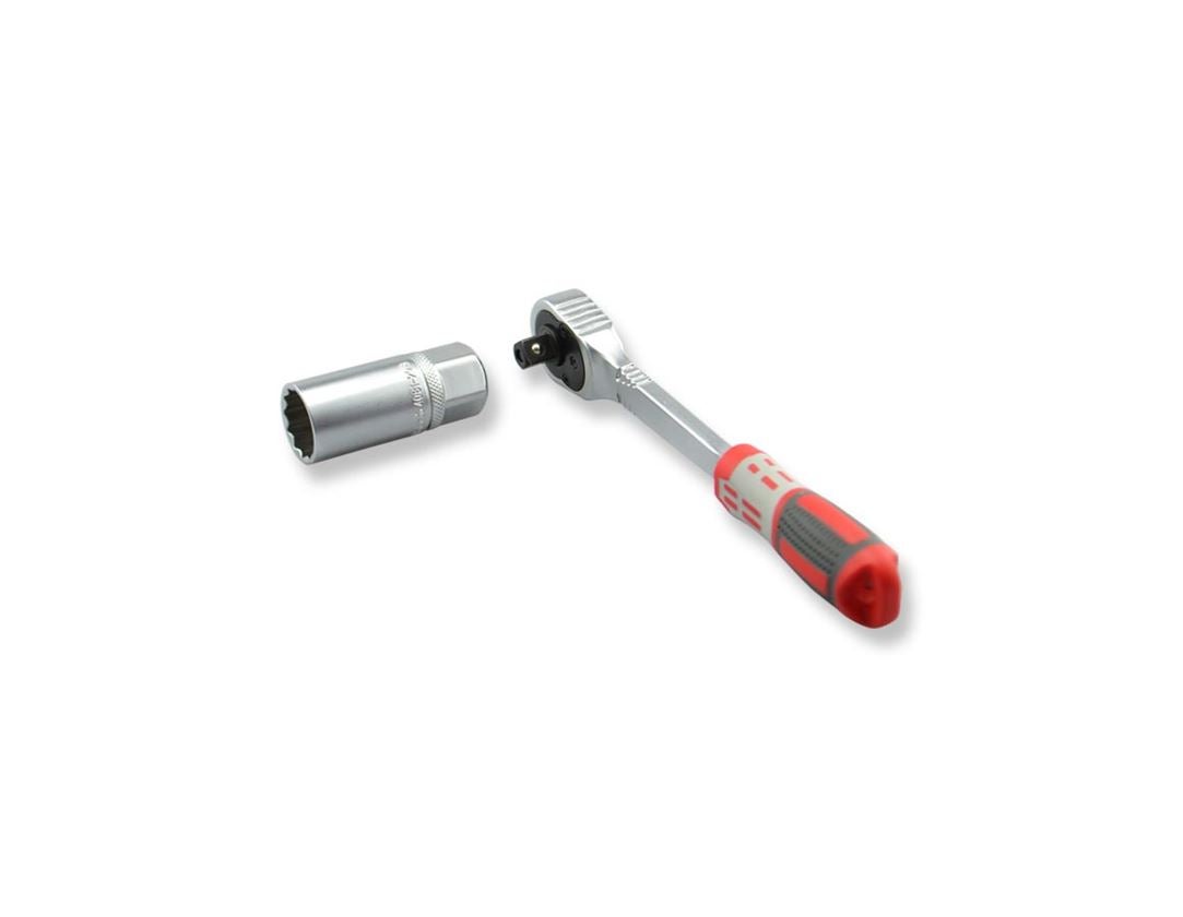 Socket wrench: e.s. Sparkplug socket wrench insert long 1/2