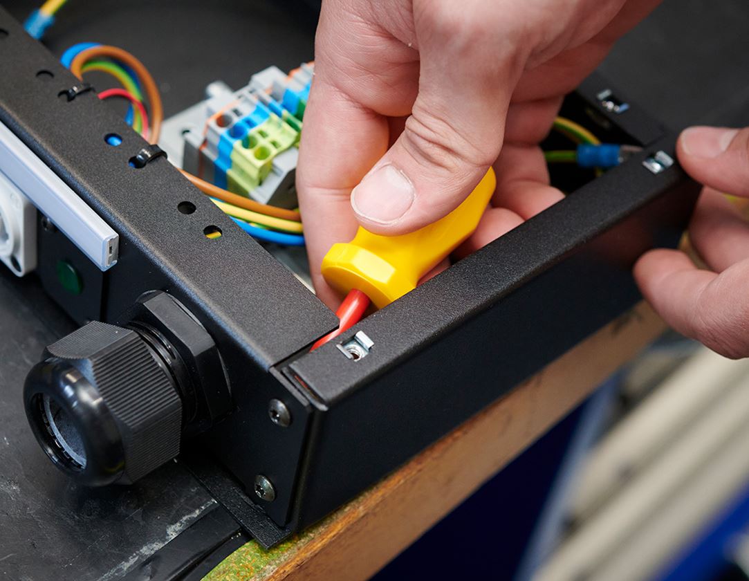 Screwdrivers: VDE-electrician screwdriver set  Comp.slim line 2