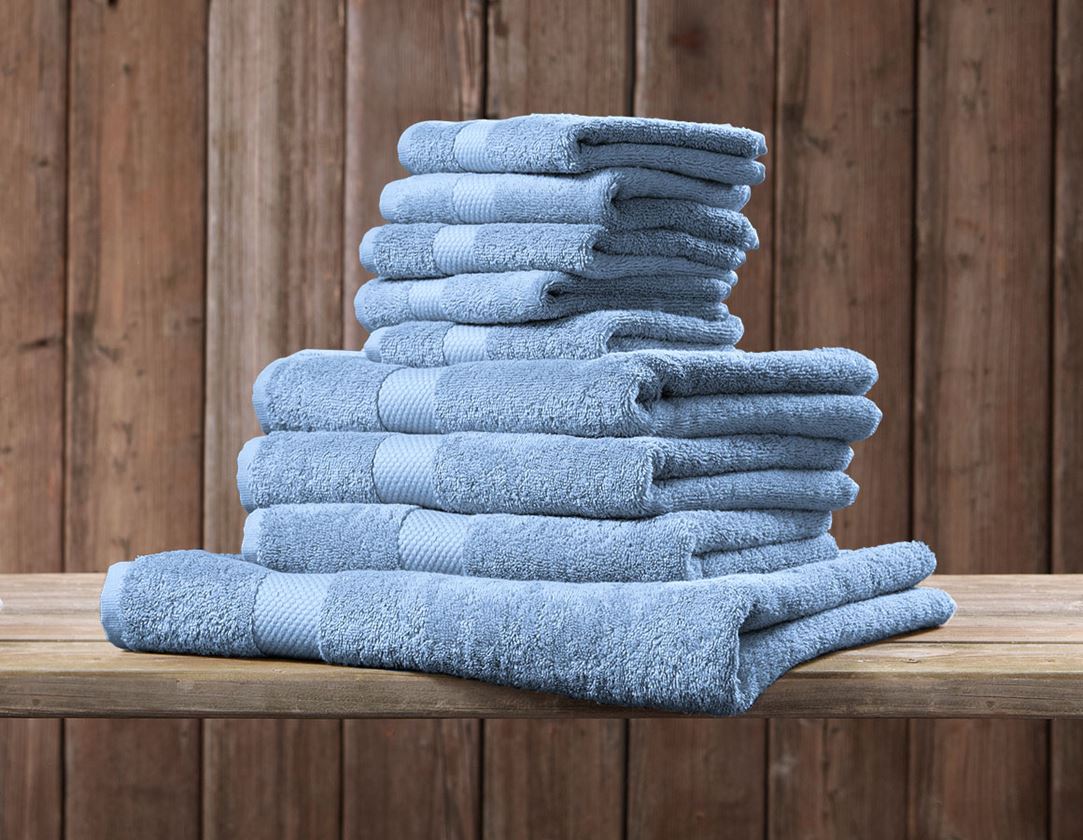 Cloths: Terry cloth towel Premium pack of 3 + lightblue